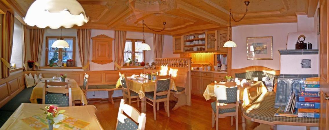 Gaestehaus Herbstbauernhof ซีกส์ดอร์ฟ ภายนอก รูปภาพ